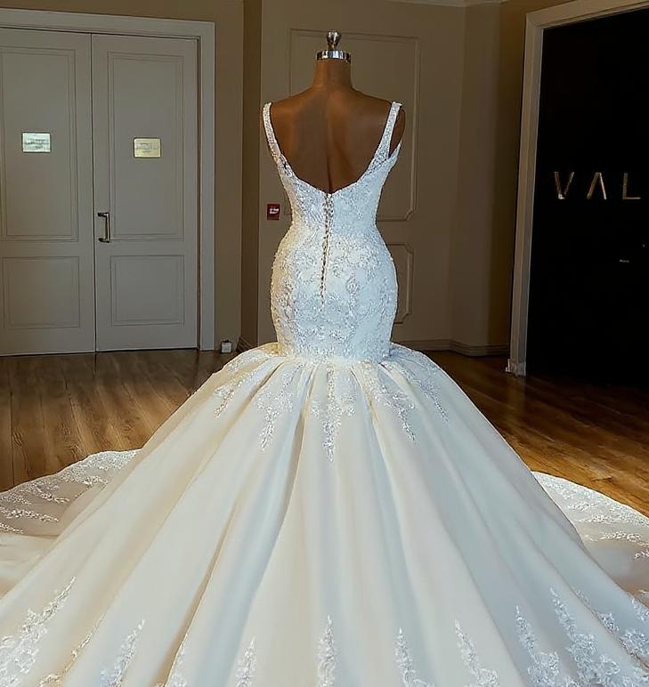 Glamorous Mermaid Puffy Lace Wedding Dresses | Straps Lace Appliques Sleeveless Bridal Gowns