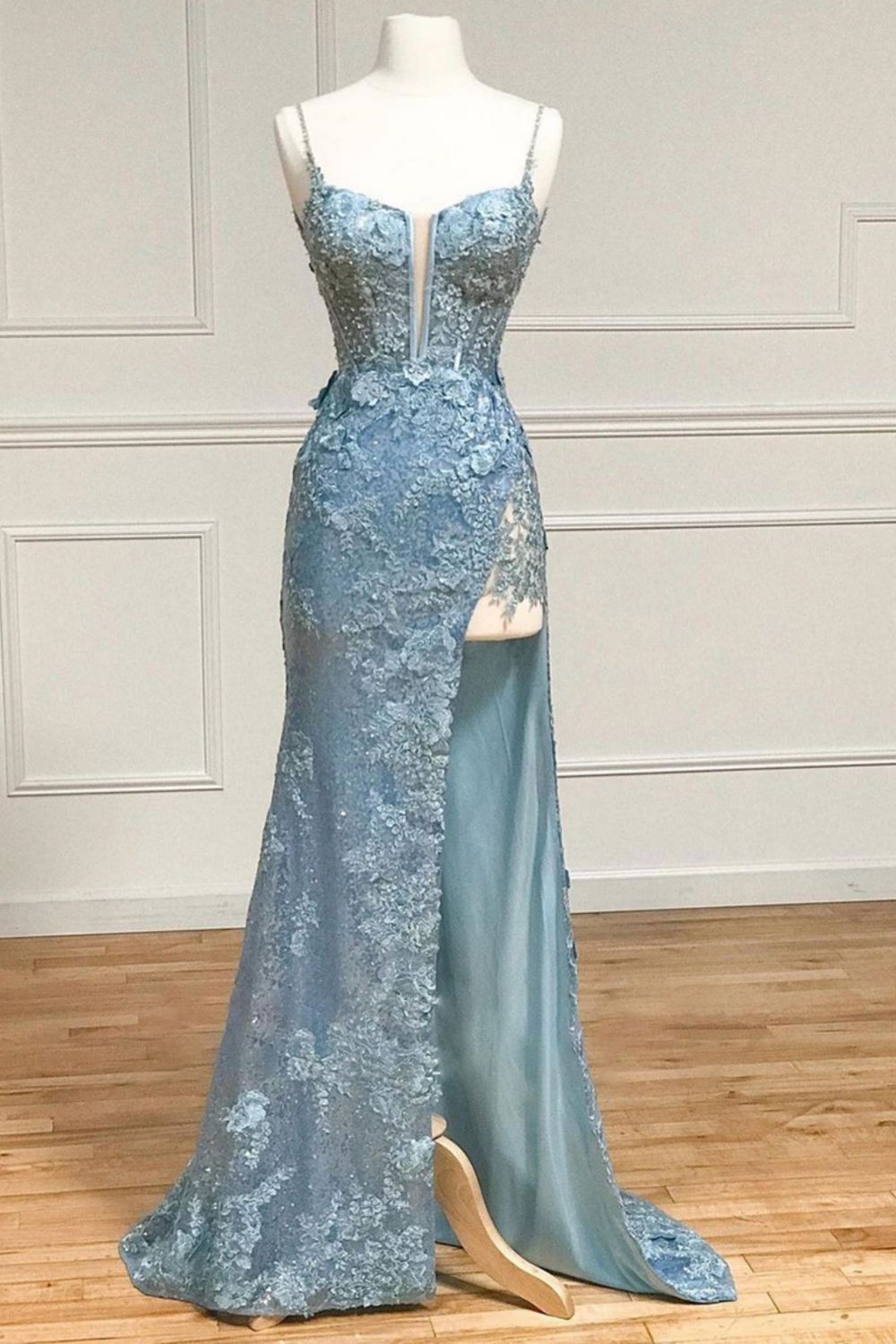 Glittter Sequin Mermaid Spaghetti Straps Long Corset Prom Dress With Appliques - VelvetHem