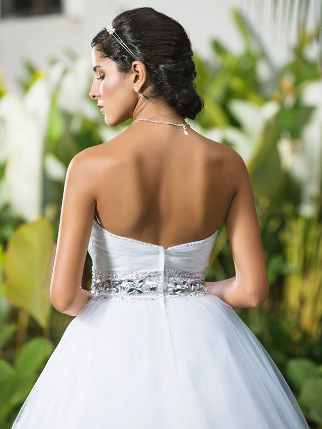 Gorgeous Ball Gown Wedding Dress Sweetheart Tulle Sleeveless Bridal Gowns Open Back On Sale