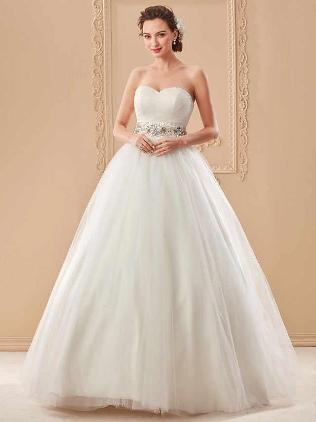 Gorgeous Ball Gown Wedding Dress Sweetheart Tulle Sleeveless Bridal Gowns Open Back On Sale