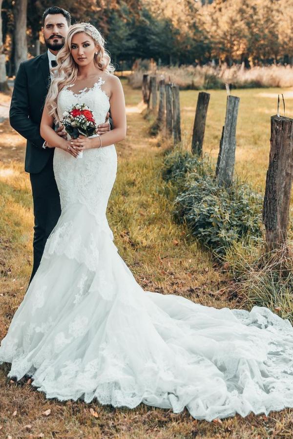 Gorgeous Jewel Tulle Sleeveless Appliques Mermaid Beach Wedding Dresses Long