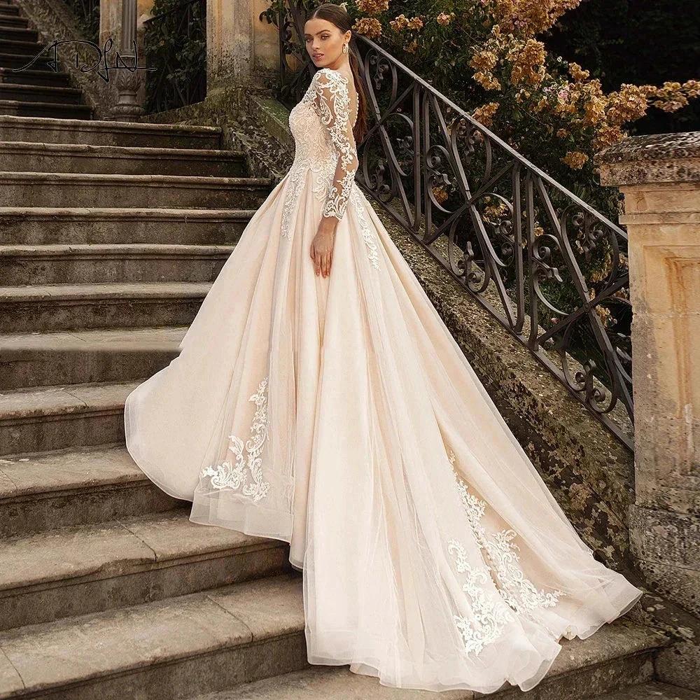 Gorgeous Lace Wedding Dresses Long Sleeve Women's Elegant Tulle Sticker Floral Champagne Bridal Gowns Princess Formal Party Robe (ZD14133)
