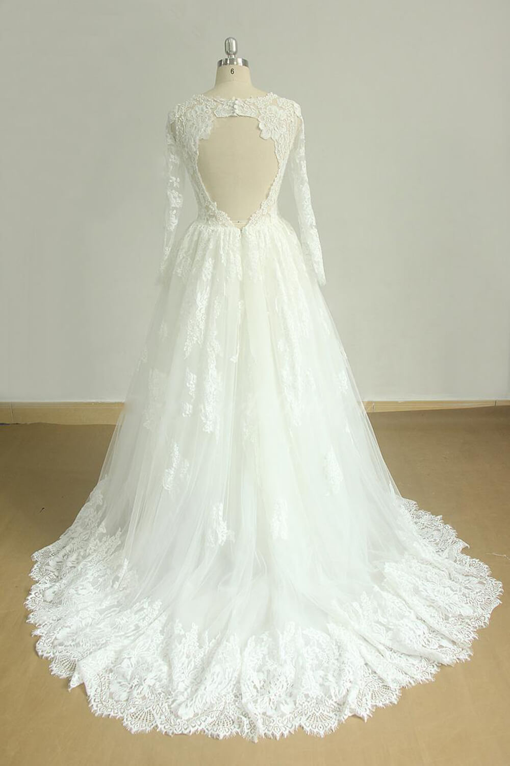 Gorgeous Longsleeves White Appliques Wedding Dress | Tulle Lace Jewel Bridal Gown
