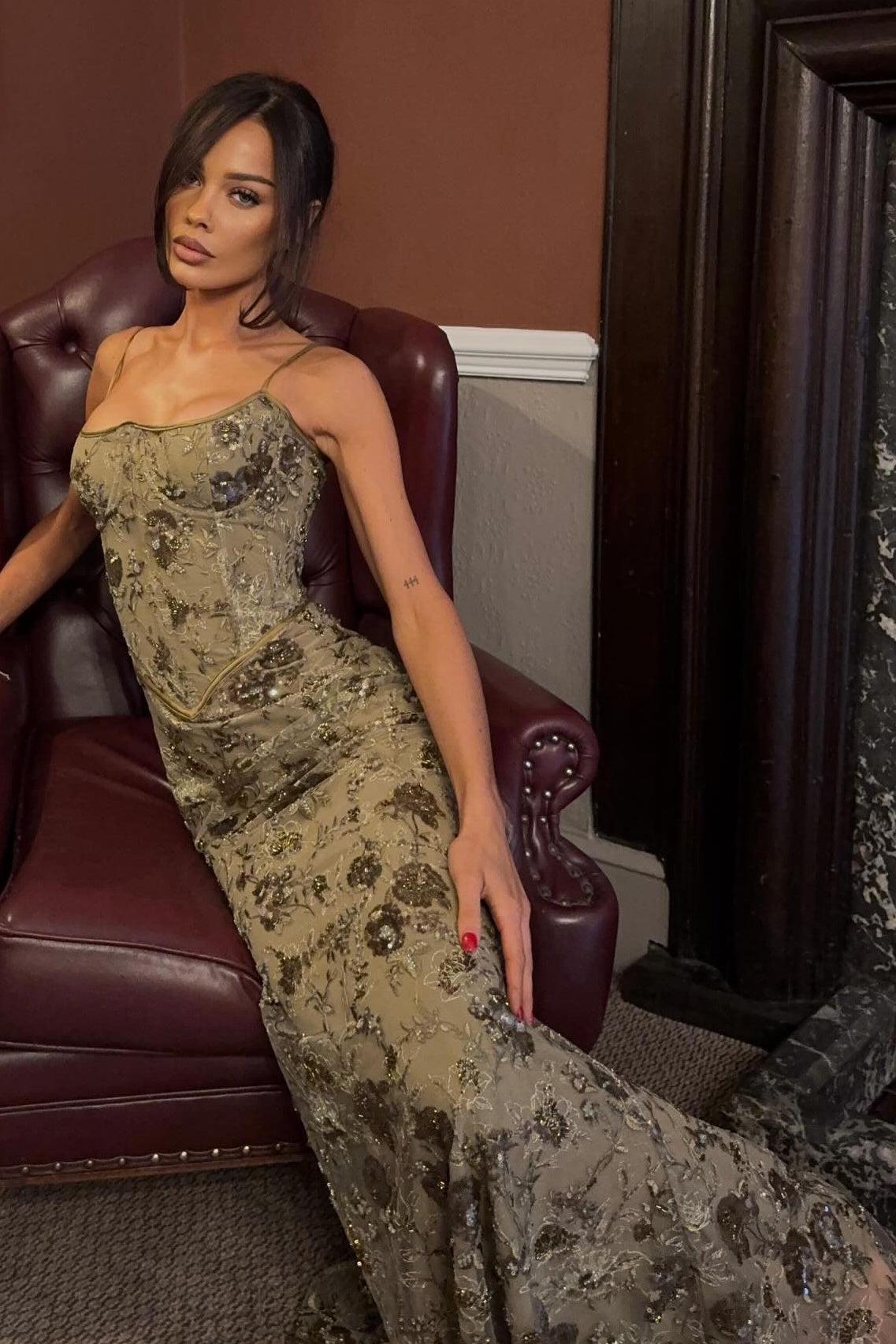 Suzhoufashion Mermaid Spaghetti Straps Green Lace Long Prom Dress With Appliques Formal Evening Gown