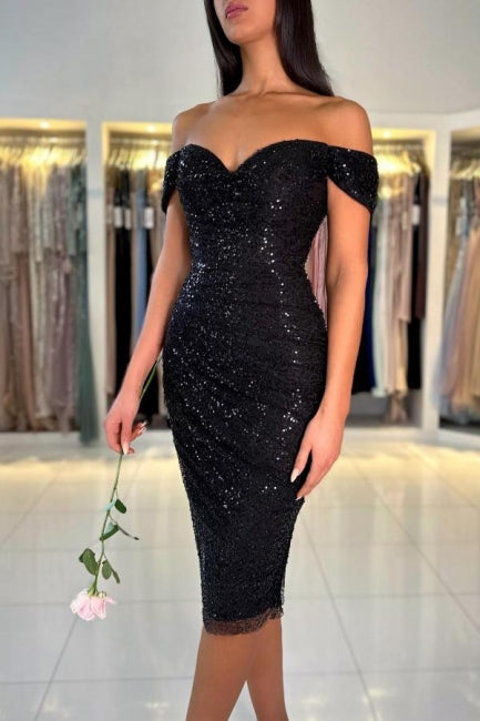 Gorgeous Short Black Off-the-shoulder Cocktail Dresses With Glitter - VelvetHem