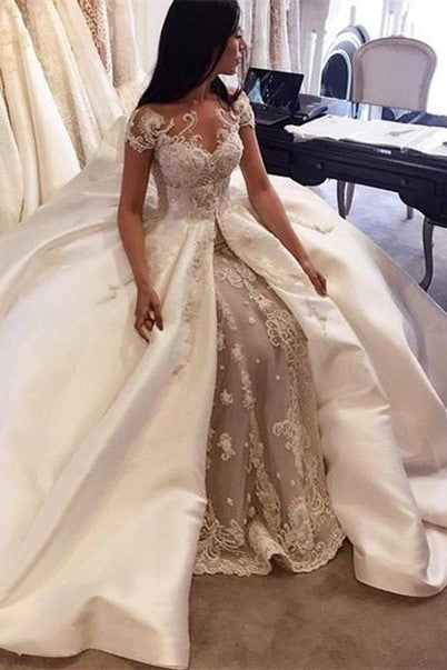 Gorgeous Short Sleeve Lace Wedding Dresses Custom Made Bridal Gowns with Long Train BA5502