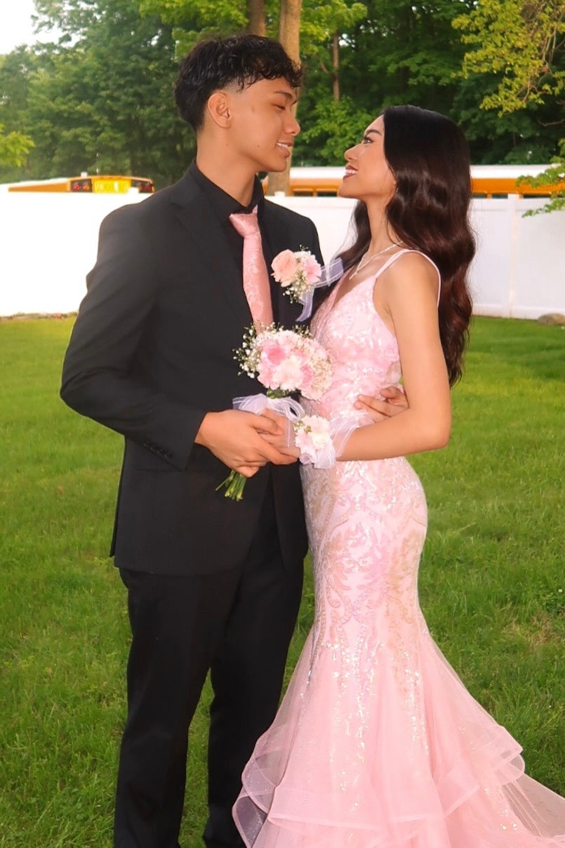 Gorgeous Mermaid Spaghetti Straps Pink Long Prom Dress with Embroidery
