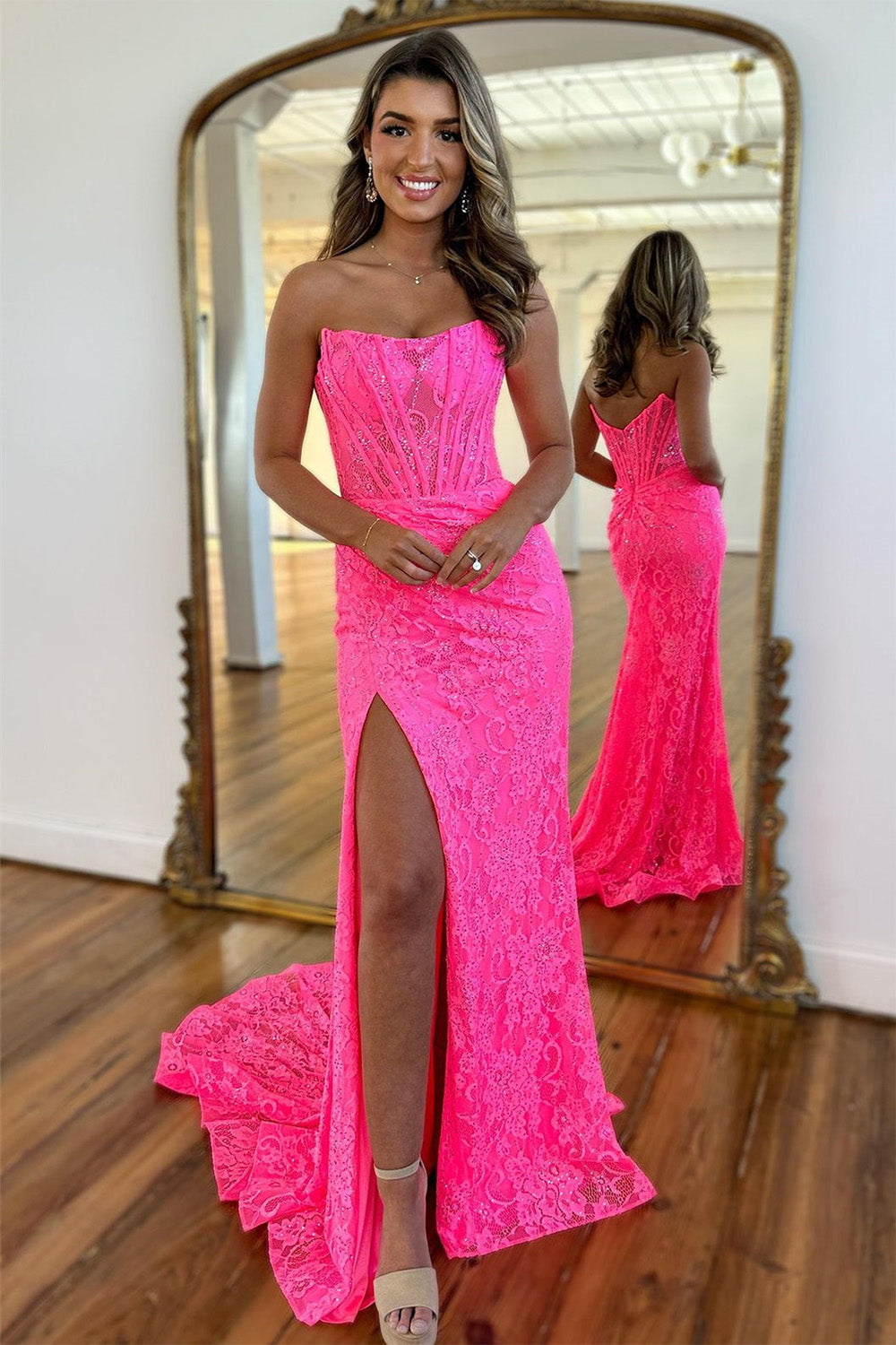 Romantic Lavender Mermaid Strapless Long Lace Prom Dress With Slit - VelvetHem