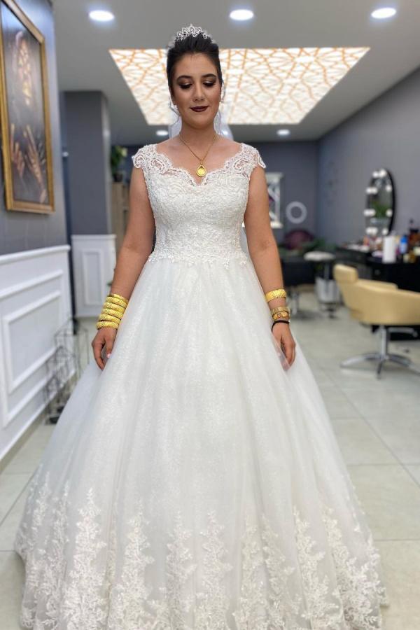 Graceful Tulle Sleeveless White Lace Sweetheart A-Line Wedding Dresses