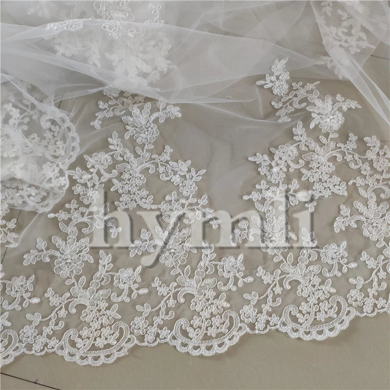 White / Ivory Lace Wedding Veil 2 Layer 5 Meters Long Bridal Veil Church Veil Blush Veil with Metal Comb - View 4 | VelvetHem