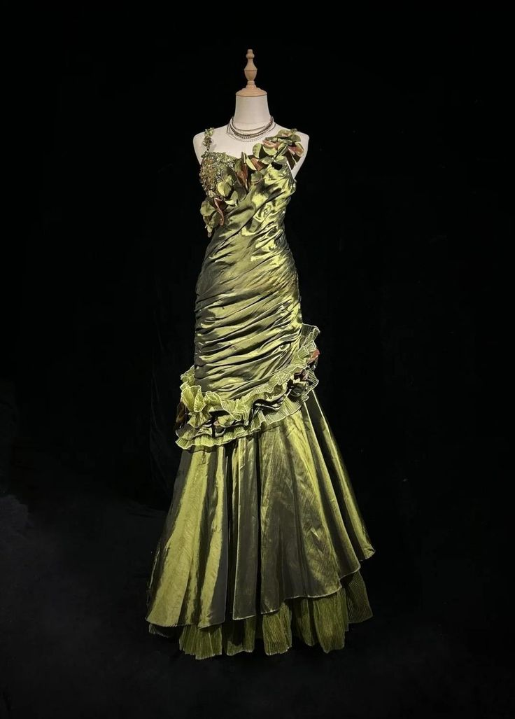Vintage Green Satin Pleated Beaded Prom Party Dress,Long Mermaid Evening Dress - VelvetHem