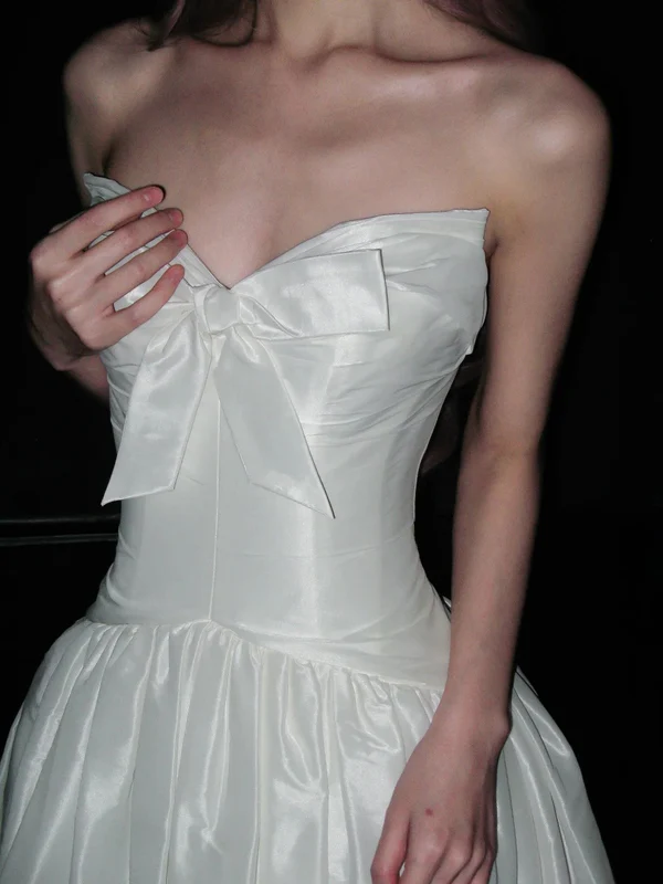 Pretty White Bow Strapless Satin Long Wedding Dress Formal Bridal Dress - View 5 | VelvetHem