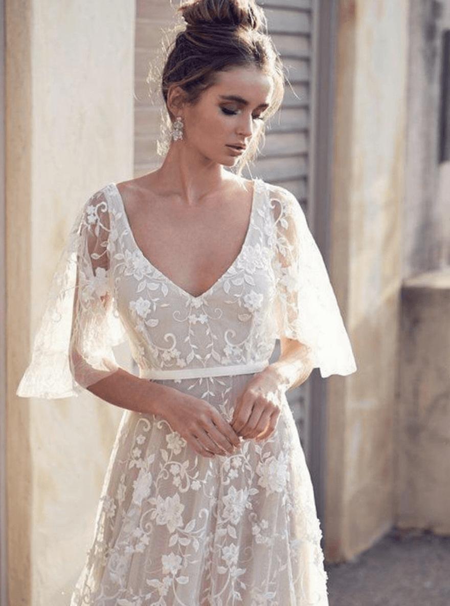 Half Sleeves V Neck Tulle Lace Appliques Backless Beach Wedding Dresses