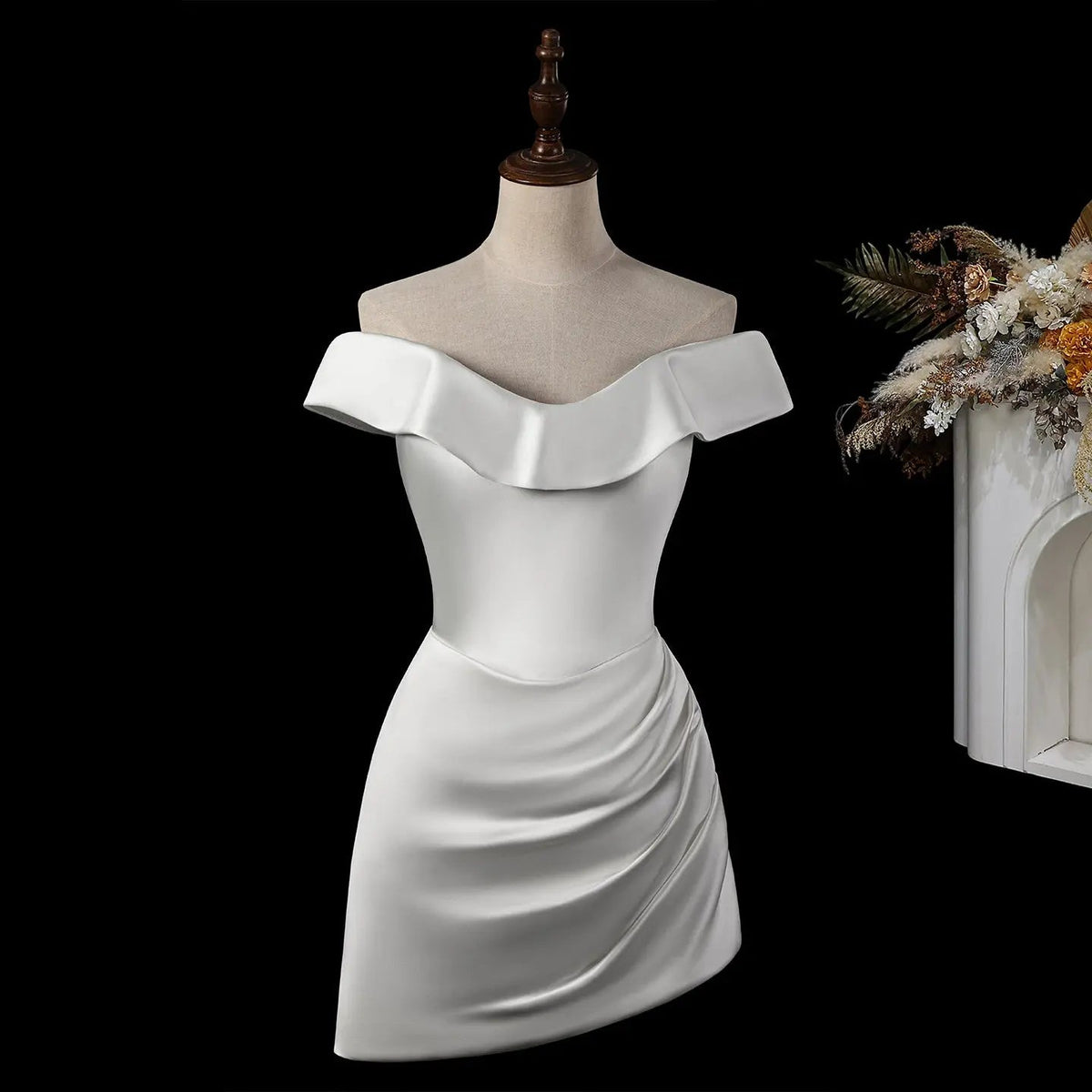Luxury Lvory Ruched Bodycon Mini Wedding Dress ZP047