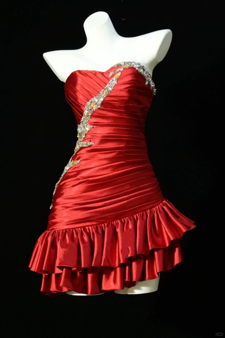Vintage Strapless Red Satin Pleated Ruffle Cocktail Dress Sheath Short 8th Grade Homecoming - VelvetHem