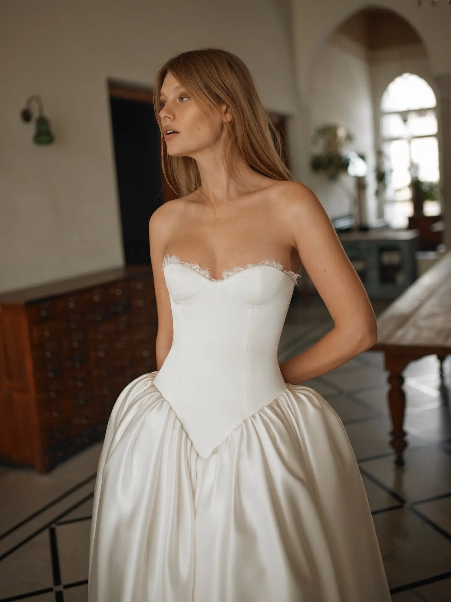 Minimalist Strapless Lace Trim Corset Satin Ball Gown Wedding Dress ZP043