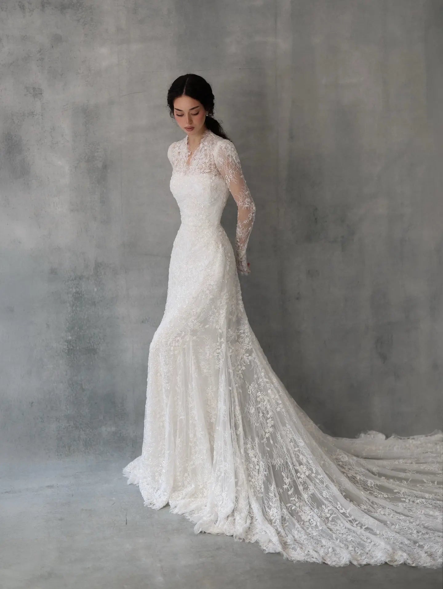 Elegant Ivory Lace High Neck Long Sleeve Train Mermaid Wedding Dress with Veil ZP108