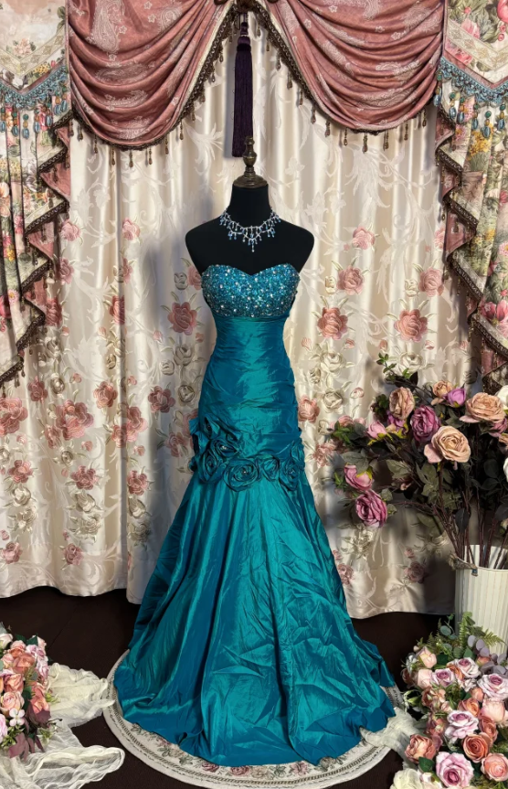 Unique Sweetheart Neck Satin Beaded Mermaid Long Evening Dress Party Gown With Flowers