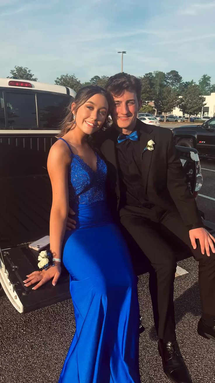 Elegant Royal Blue Mermaid Prom Dress,Royal Blue Evening Dress - VelvetHem