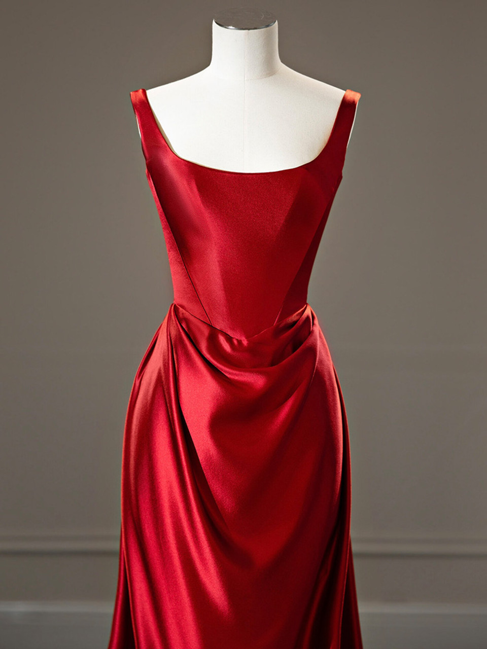 Elegant Red Satin Straps Pleats Prom Dress Long Party Evening Dress