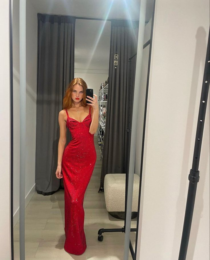 Charming Spaghetti Straps V Neck Red Satin Beaded Mermaid Evening Dress Long Party Dress