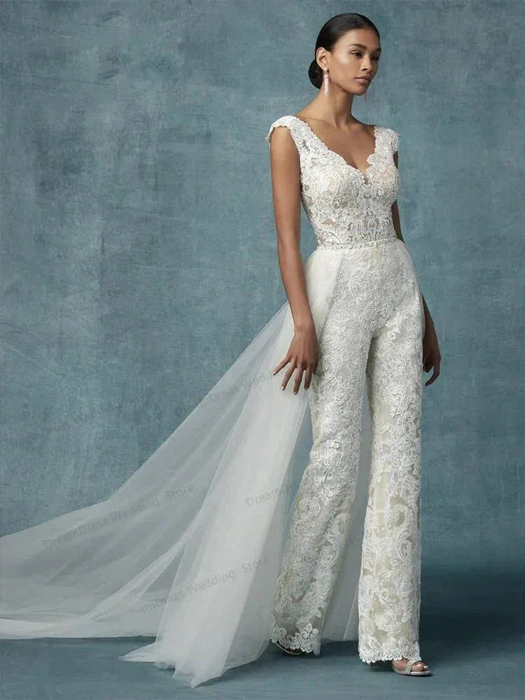Wedding Dresses With Detachable Train Bride Pants Suit Lace Appliqued Sleeveless Women Brides Outfits Backless Custom (ZD13561)