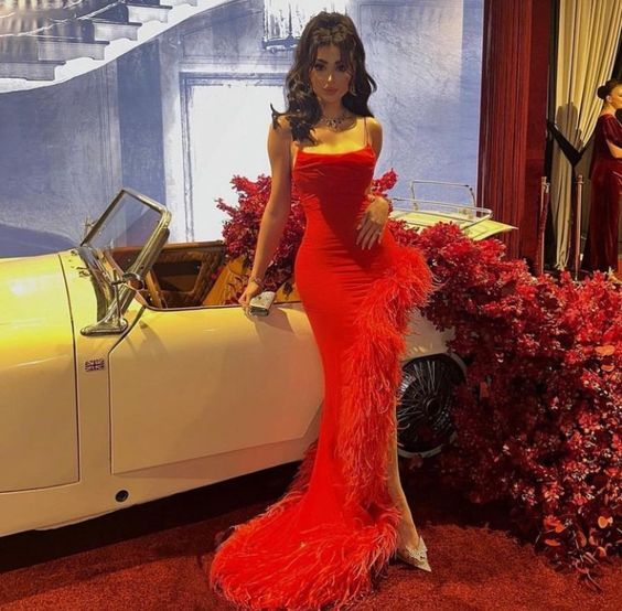 Sexy Mermaid Straps Red Prom Dress With Feathers,Long Evening Dress Y7901 - VelvetHem