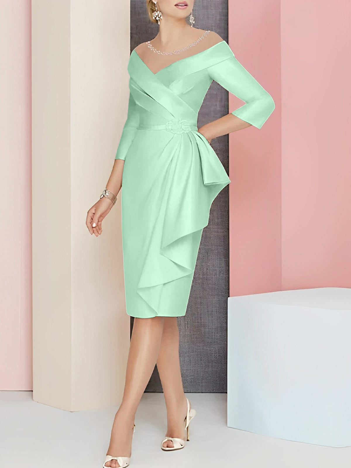 Knee Length V Neck Sheath Column Mother of the Bride Dress