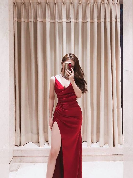 Sexy Red Spaghetti Straps Evening Dress Red Formal Dress Y5232 - VelvetHem