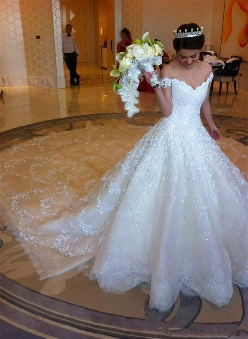 Latest Off Shoulder White Ball Gown Wedding Dress Popular Lace Court Train Bridal Gowns