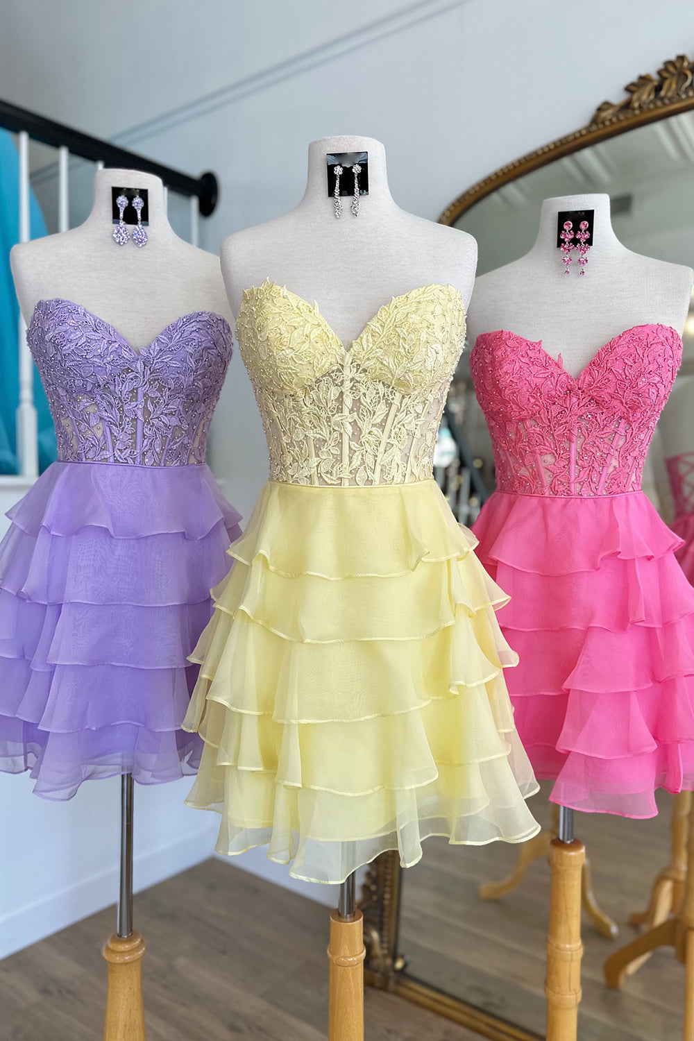 Lilac Homecoming Dresses Corset Beaded A Line Short Cocktail Dresses with Ruffles