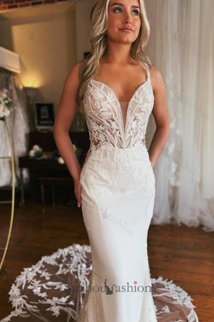 Long V Neck Beach Wedding Dress Mermaid Sleeveless Bridal Gown With Lace