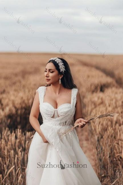 Long White Beach Wedding Dress A Line Tulle Sleeveless Bridal Gown With Lace