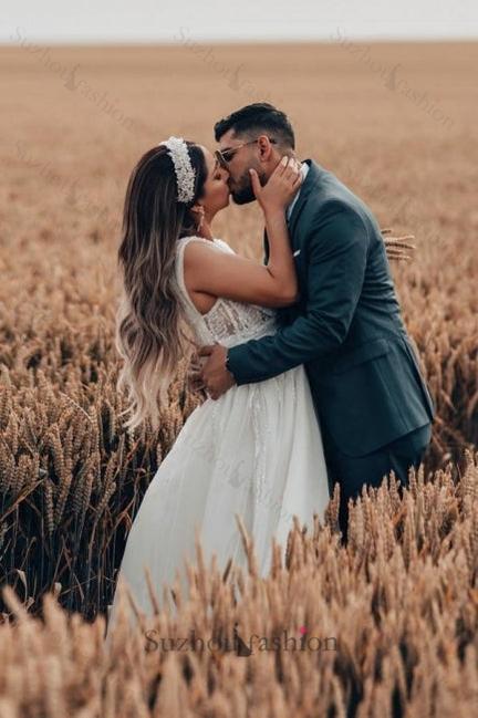 Long White Beach Wedding Dress A Line Tulle Sleeveless Bridal Gown With Lace