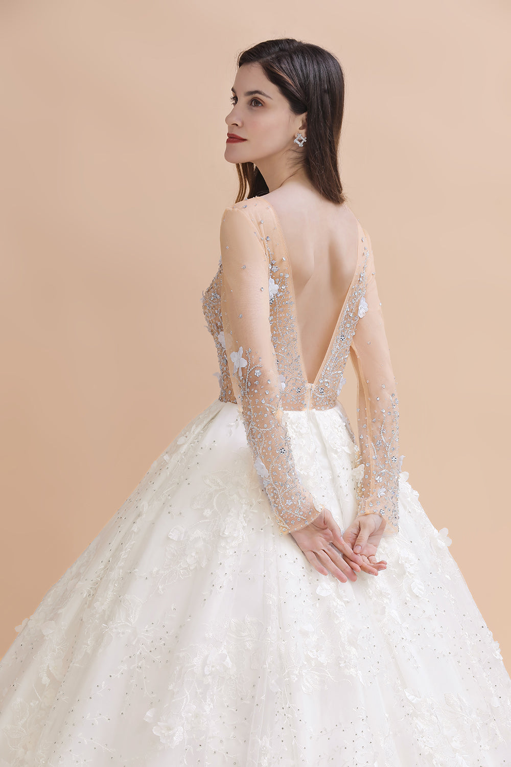 Luxury Ball Gown Tulle Lace Wedding Dress | Long Sleeves Appliques Pearls Bridal Gowns with Flowers