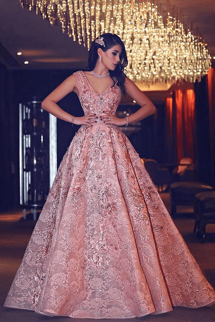 Luxury Evening Gown Flowers Puffy Pink V-Neck Beading Lace Evening Gowns