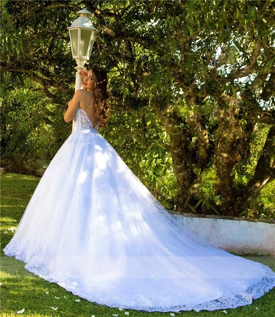 Luxury white bridal gown Sweetheart Applique backless Pearl Crystal tulle plus Saudi Arabian wedding dress trouw jurken dames (ZD14216)