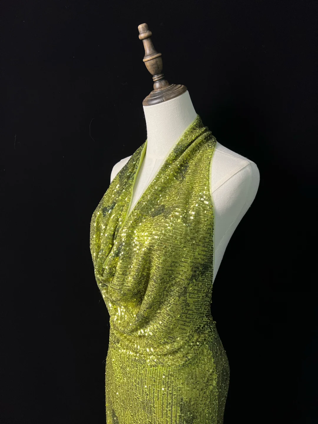Gorgeous Green Halter Sequins Backless Prom Dress Long Mermaid Evening Dress Y8647