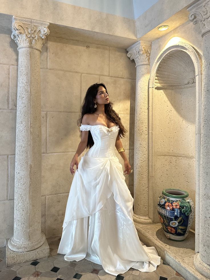 Pretty Off The Shoulder White Satin Chiffon Pleated Long Wedding Dress