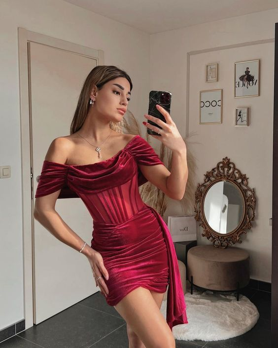 Burgundy Off Shoulder Pleated Short Prom Dress Homecoming Dress - VelvetHem