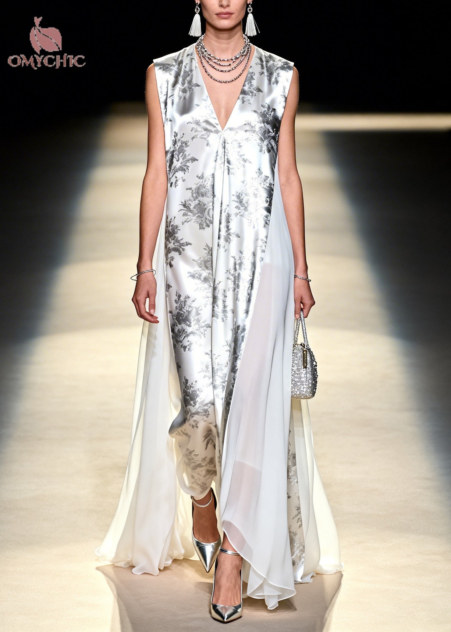 Modern White Print Patchwork Exra Large Hem Chiffon Holiday Dress Sleeveless