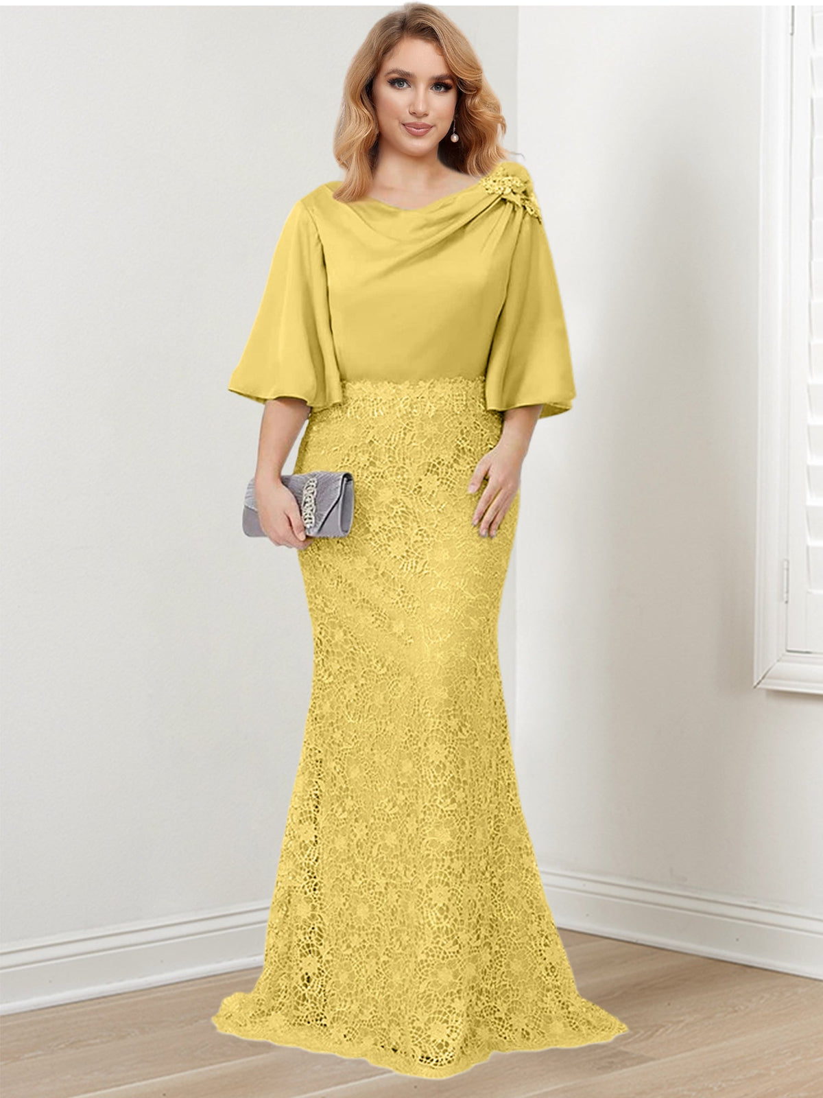Mother of the Bride Trumpet Mermaid Dress Featuring Applique