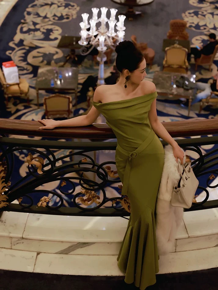 Fashion Green Off Shoulder Mermaid Long Prom Dress Evening Party Dress - VelvetHem