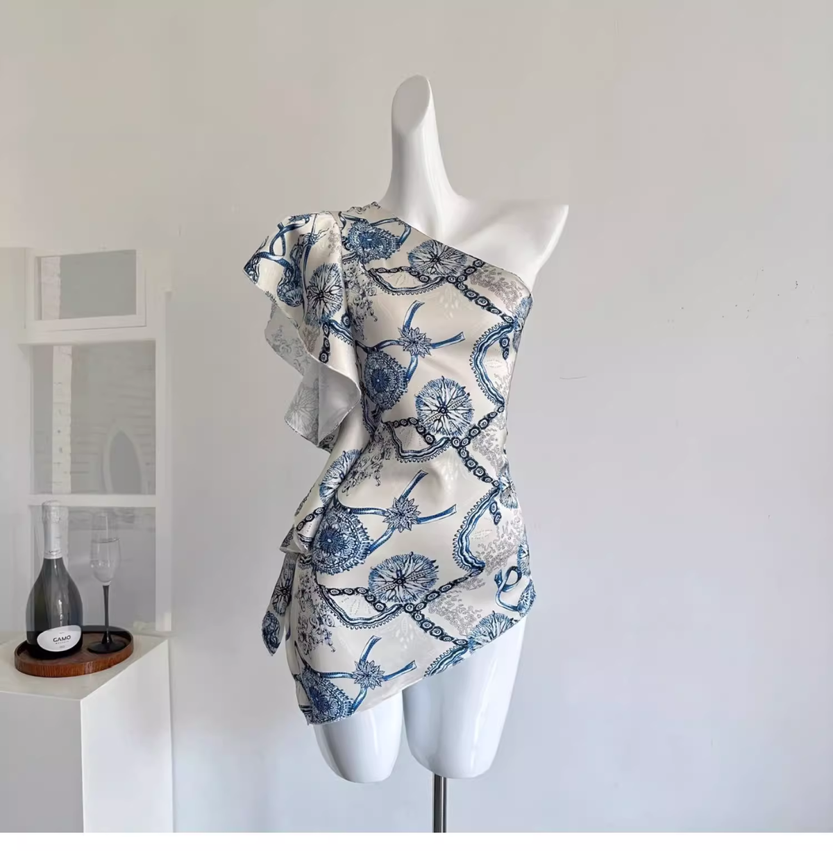 Off-shoulder Irregular Satin Print Hot Girl Sexy Mini Dress - VelvetHem