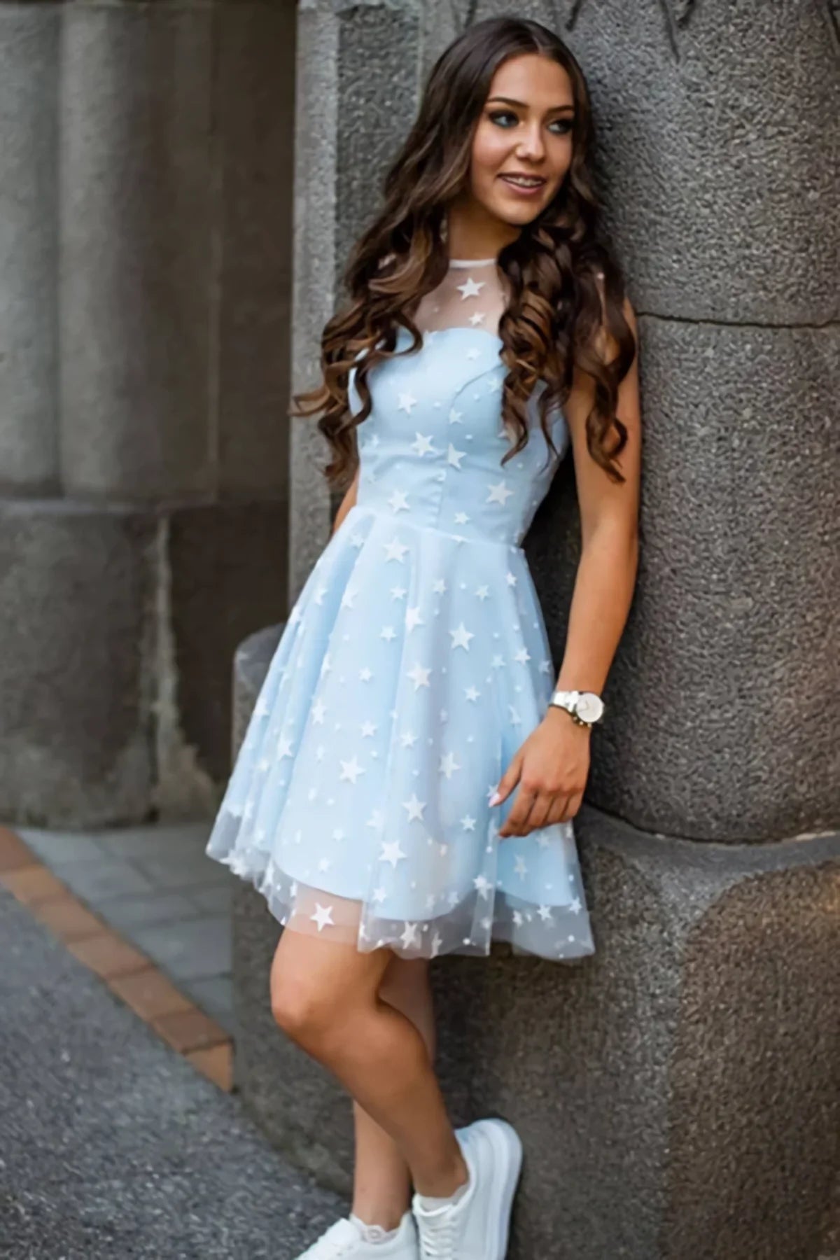 Delicate Lace Scoop Short A Line Homecoming Dresses