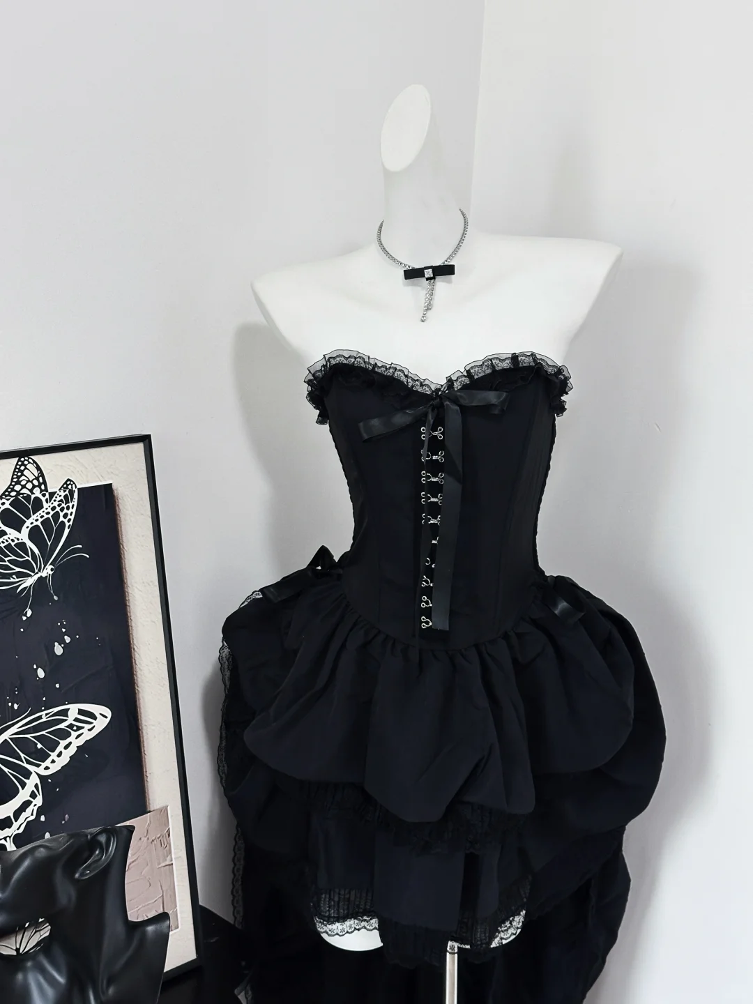 Charming Black Strapless A Line Layered Short Birthday Outfits Graduation Homecoming Dress - View 2 | VelvetHem
