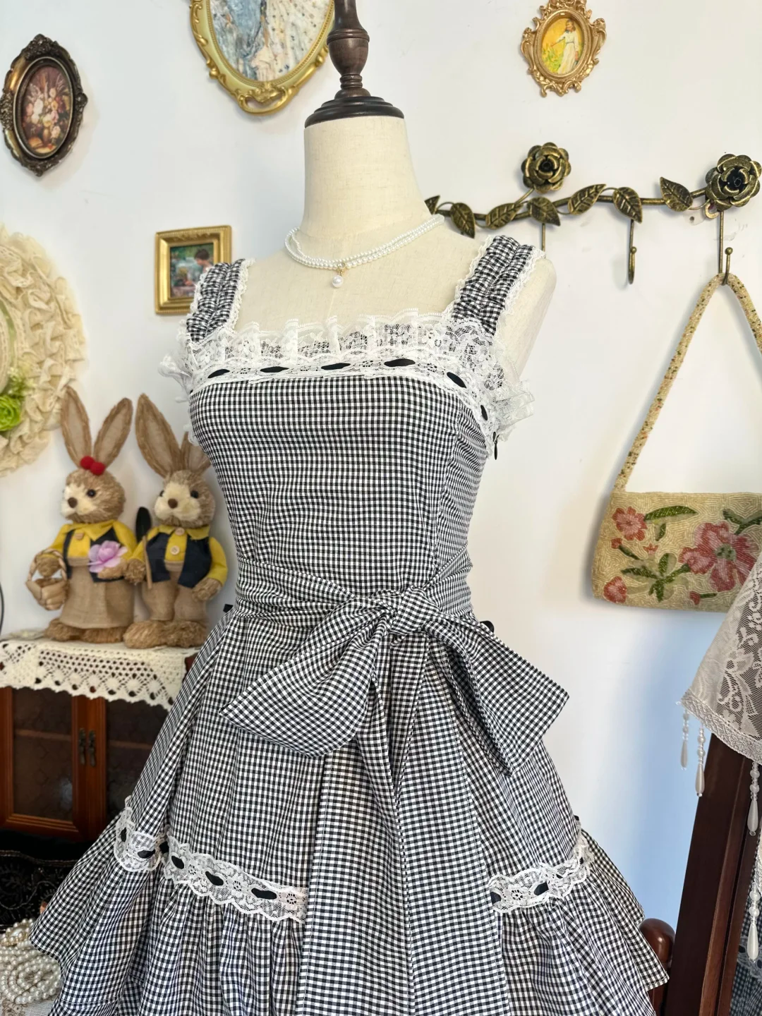 Cute Gray Lace Satin A Line Short Prom Dress Formal Homecoming Dress - View 4 | VelvetHem