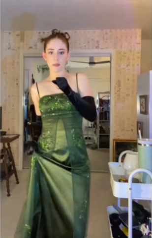Charming Green Spaghetti Straps Satin Sequin Beaded Mermaid Prom Dresses Long Birthday Party Dress