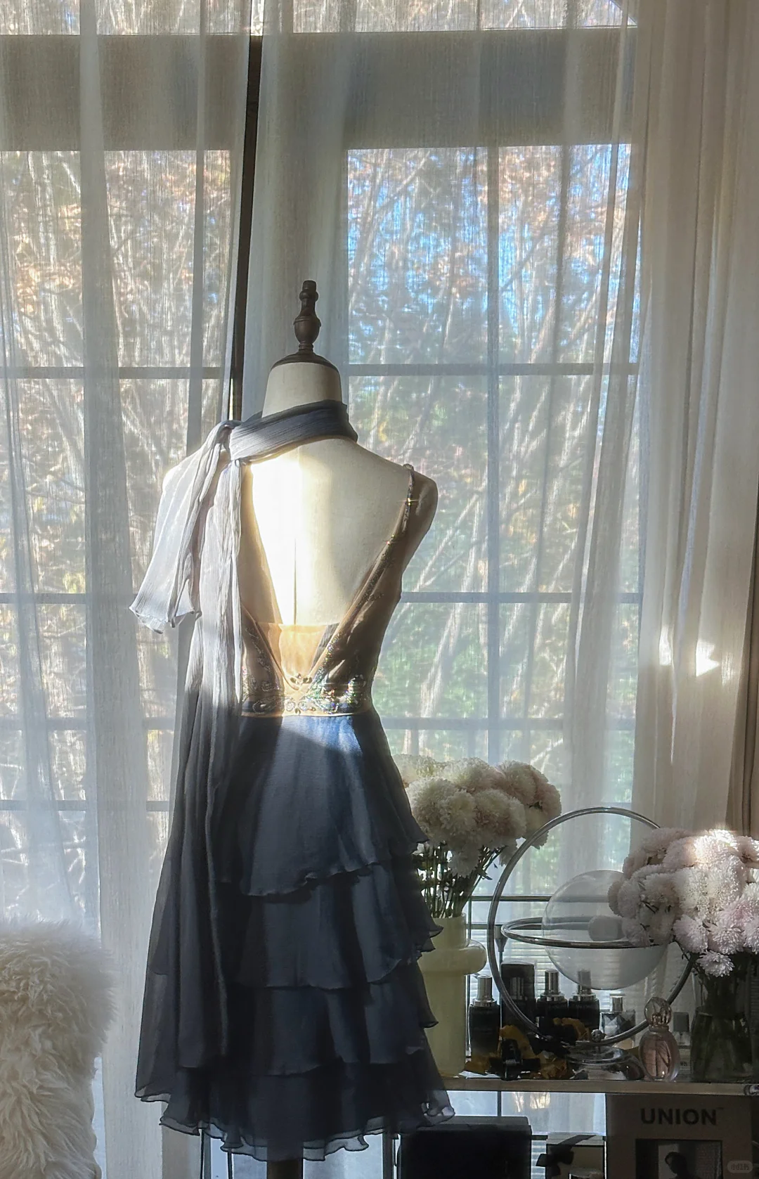 Stylish Spaghetti Straps V Neck Chiffon Sequin Cocktail Dress Blue Short Birthday Outfits Homecoming Dress - View 4 | VelvetHem