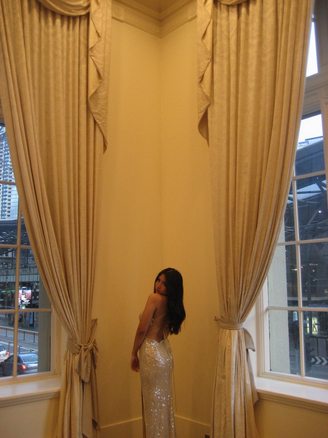 Luxury Gold Mermaid Deep V Open Back Slit Sequin Long Prom Dress Evening Dress - View 4 | VelvetHem